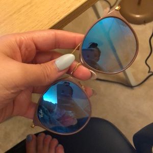 Pink ray ban aviators